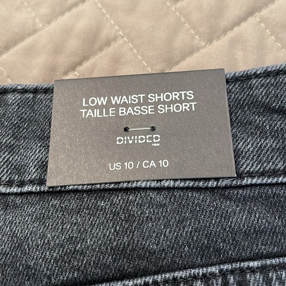 H&M Dark Gray Low Waist Denim Shorts/NWT/10 - Picture 8 of 10